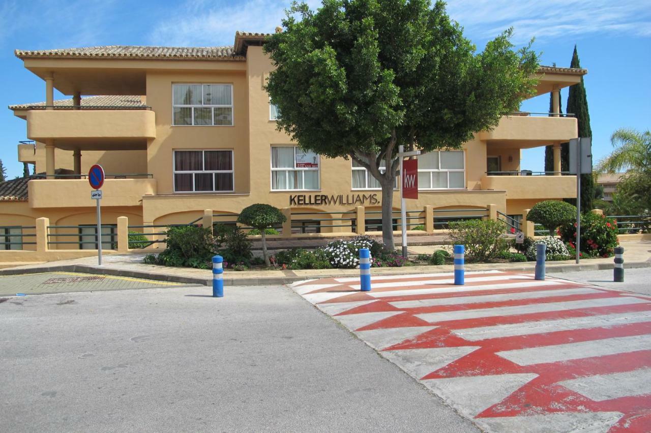 Apartamento En Los Patios De Santa Maria Golf Marbella Exteriér fotografie